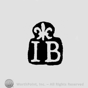 IB, fleur-de-lys above