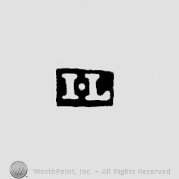 IL, pellet between