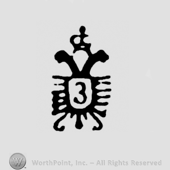 Shield with radii, number 3 on it, crown above
