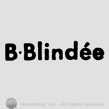 B. Blindee written with lowercase letters