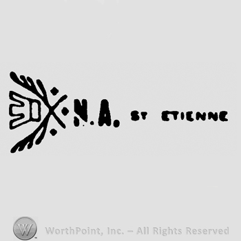 Crossed branches and crown, uppercase N.A., St. Etienne written with uppercase letters