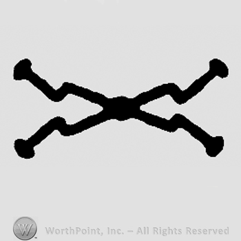 Crossed irregular lines