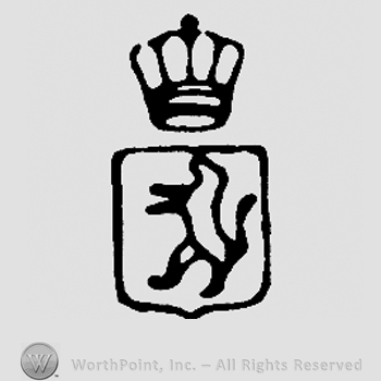 Pranced lion on a shield, crown above