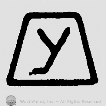 Uppercase Y in a trapeze