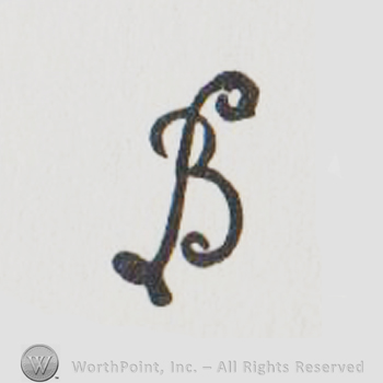 the letters LB combined
