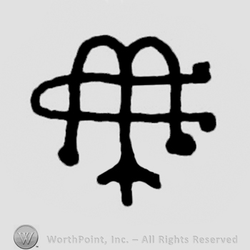 Handwritten lowercse "M" with a fleur-de-lis in the middle and an uppercase "C"