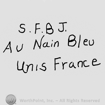 Uppercase SFBJ over Au Nain Bleu Unis France written with lowercase letters