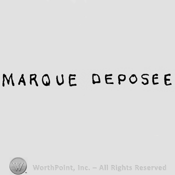 Marque Depose written with uppercase letters