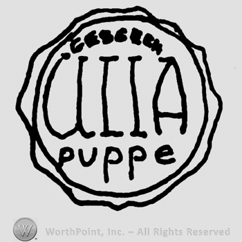 UIIA written with uppercase letters over Puppe written with lowercase letters, all inside an ornamented circle