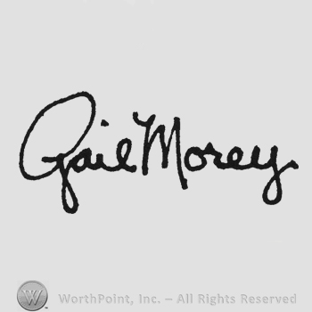 Bold handwriting signature Gail Morey