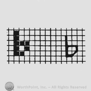 Bold handwriting letter B and handwriting letter B ob a grid