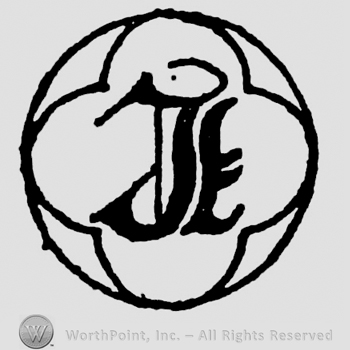 Initials: Y L written inside a four-pointed rounded shape, over a circle
