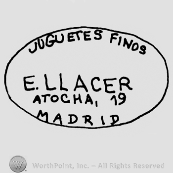 Juguetes Finos E. Llacer Atocha, 19 Madrid written with uppercase letters inside an oval