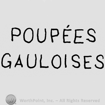 Poup&eacute;es Gauloises written with uppercase letters
