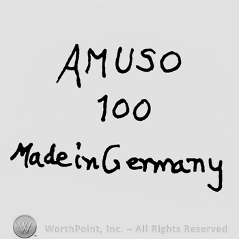Amuso written with uppercase letters over number 100, Made in Germany written below with lowercase letters