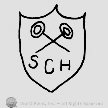 Crossed swords with round ending, uppercase SCH, all on a shield