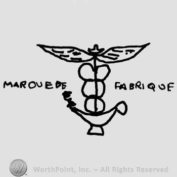 Sword with wings and three round designs on it over a lamp, Marque De Fabrique written with uppercase letters on the sides of the design