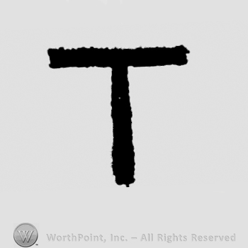 Capital initial T