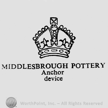 Crown above capital writings: Middlesbrough Pottery. Anchor device written below on two rows
