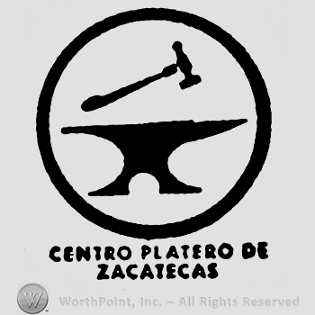 Hammer over anvil inside a circle, Centro Platero de Zacatecas written below with uppercase letters
