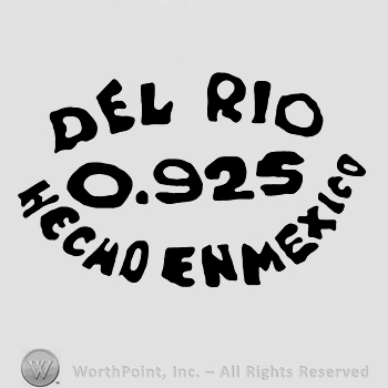 Del Rio Hecho en Mexico written with uppercase letters around number 0.925