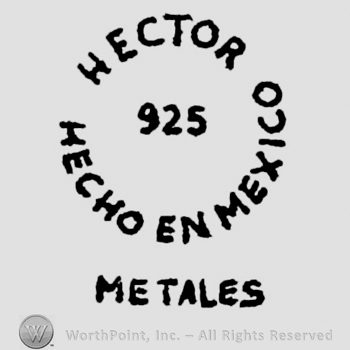 Hector Hecho En Mexico written with uppercase letters around number 925, Metales written below with uppercase letters