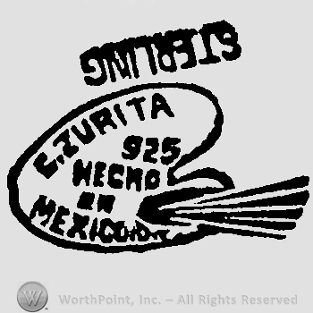 Sterling written with uppercase letters over C. Zurita 925 Hecho en Mexico written inside an oval design similar to a painter's palette