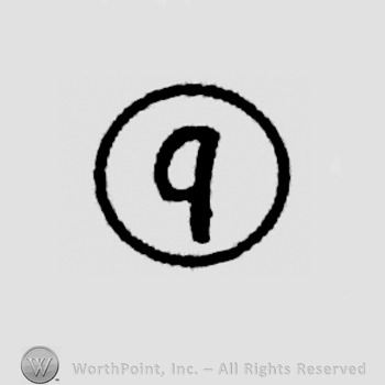 Circle enclosing stylish letter q.