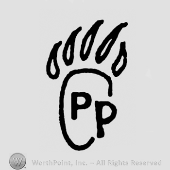 Symbol of bear paw with initials PP on it