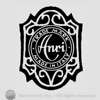 A cartouche with a circle and the word Anri written in the center, Trade Mark Made in Italy written around Anri, in uppercase letters.