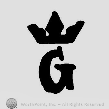 A crown above the letter G in uppercase