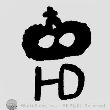 A crown above the initials H D combined