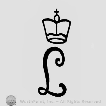 A crown above a handwritten uppercase L