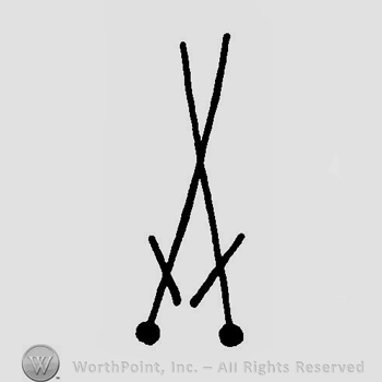 Two crossed swords with a star in between in the lower part