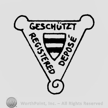 A shield inside an overturned triangle shape and the text Geschutzt Registered Depose on the sides of the triangle