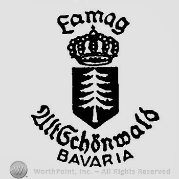 A crown above a shield with a fir tree and the text Eamag Schonwald Bavaria