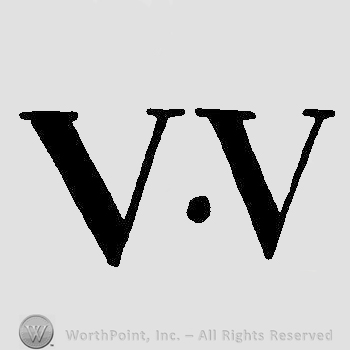 Letters V.V. in uppercase.