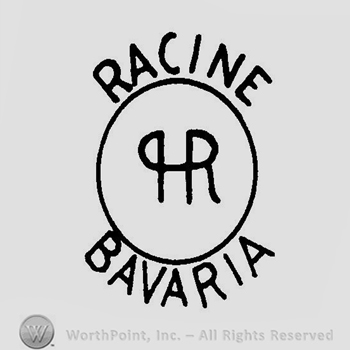 A circle with the initila sP H R inside combined and the text Racine Bavaria written on the outside