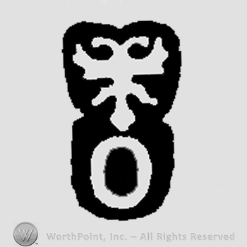Letter O and an opened wings eagle,