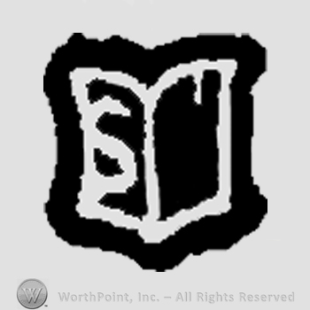 Black shield with bars and letter S on.