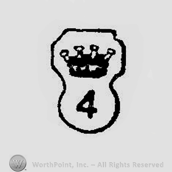 Number 4 and a crown on top.