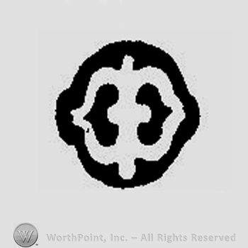 A shape similar with an apple inside an oval.