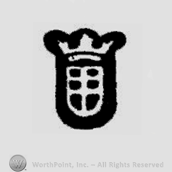 Shield with crown on top.