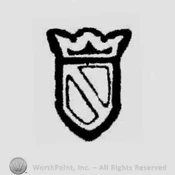 Shield with crown on top.