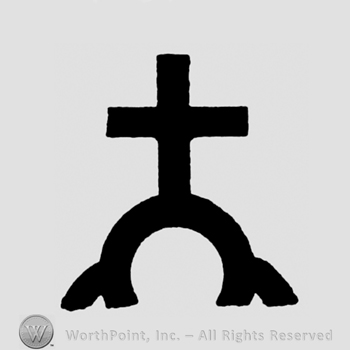 A cross on a circle part stand