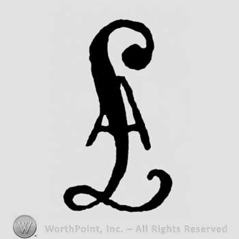 An uppercase handwritten L overlapping an uppercase A