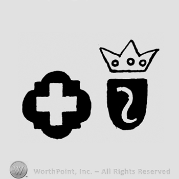 A cross with ornament and a shield with an reverse S under a crown