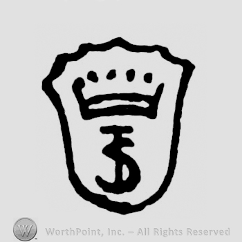 A shield with a crown and the letters S T overlapping