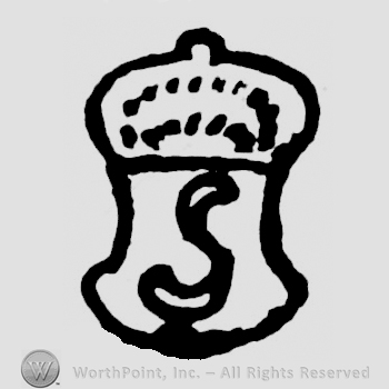 A shield with an S and a dotted upper part