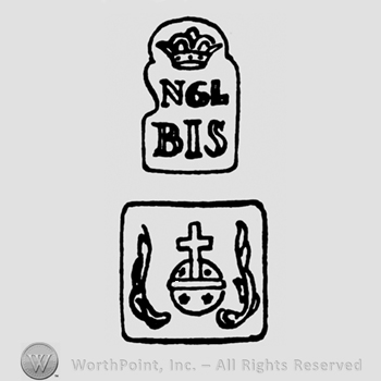 A crown above the name Ngl Bis above a royal orb